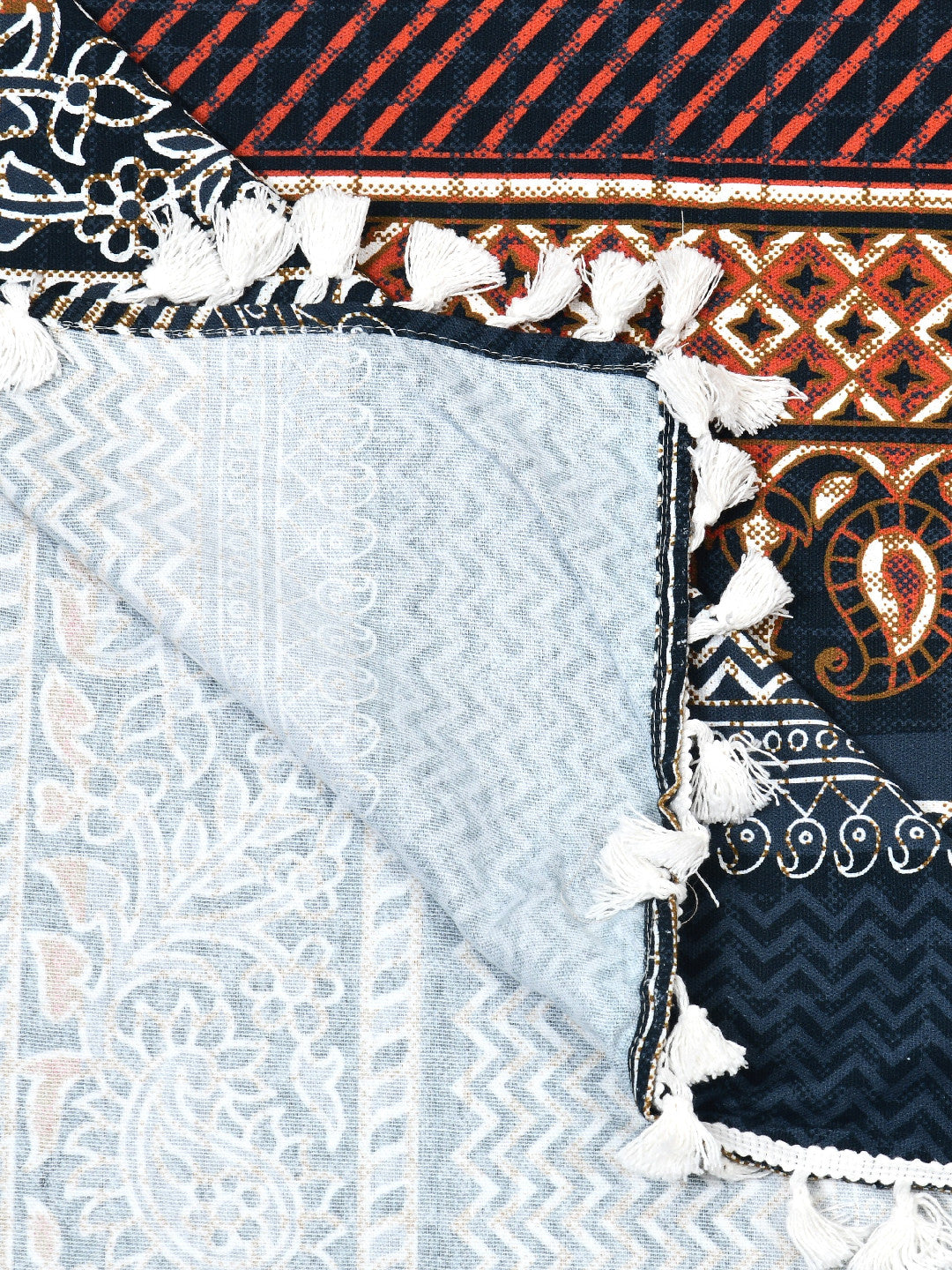 Neelaya Cotton Table Cover