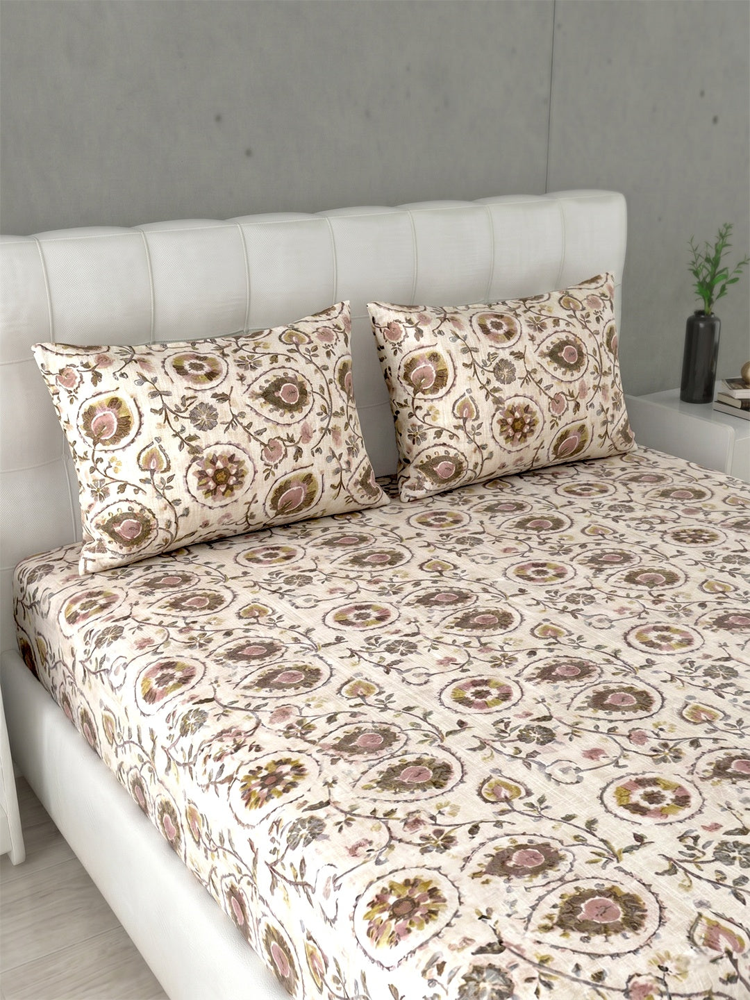 Honeybrush Collection Bedsheet with 2 Pillow Covers (A)