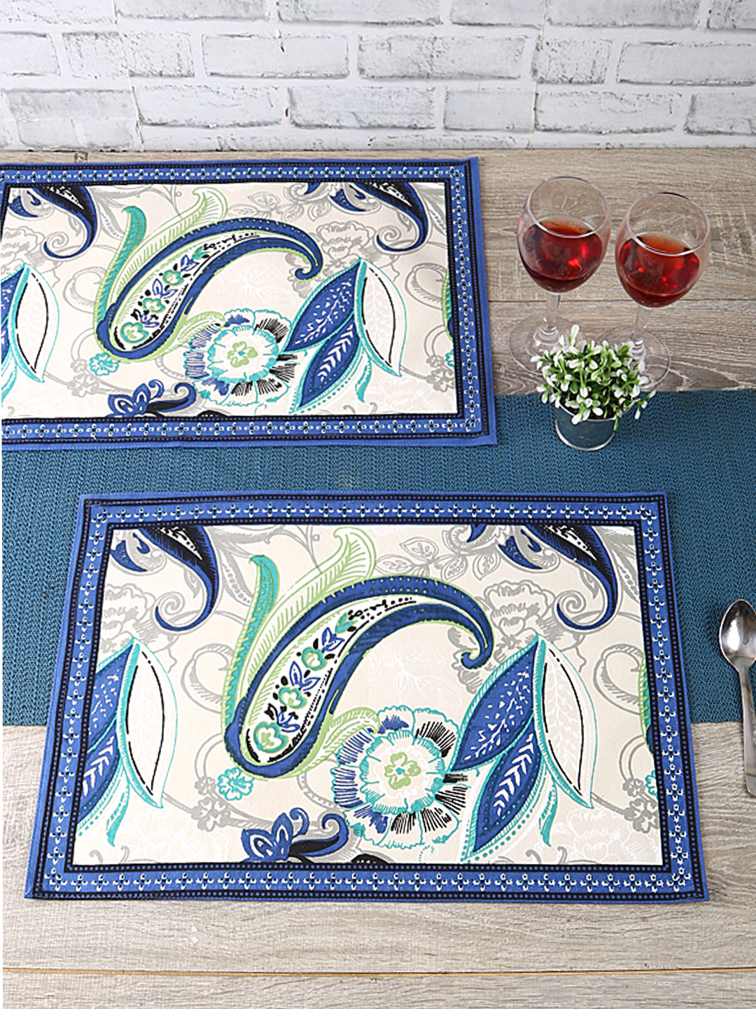 Chitrika Table Linen Collection - Set of 6 Placemats