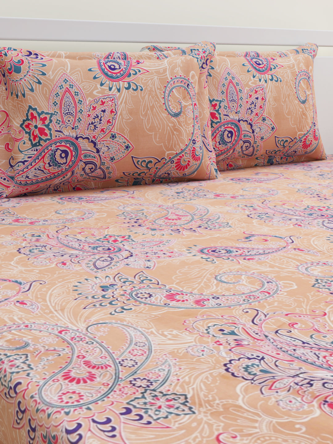 Bloomwick 220 TC Bedsheet Set