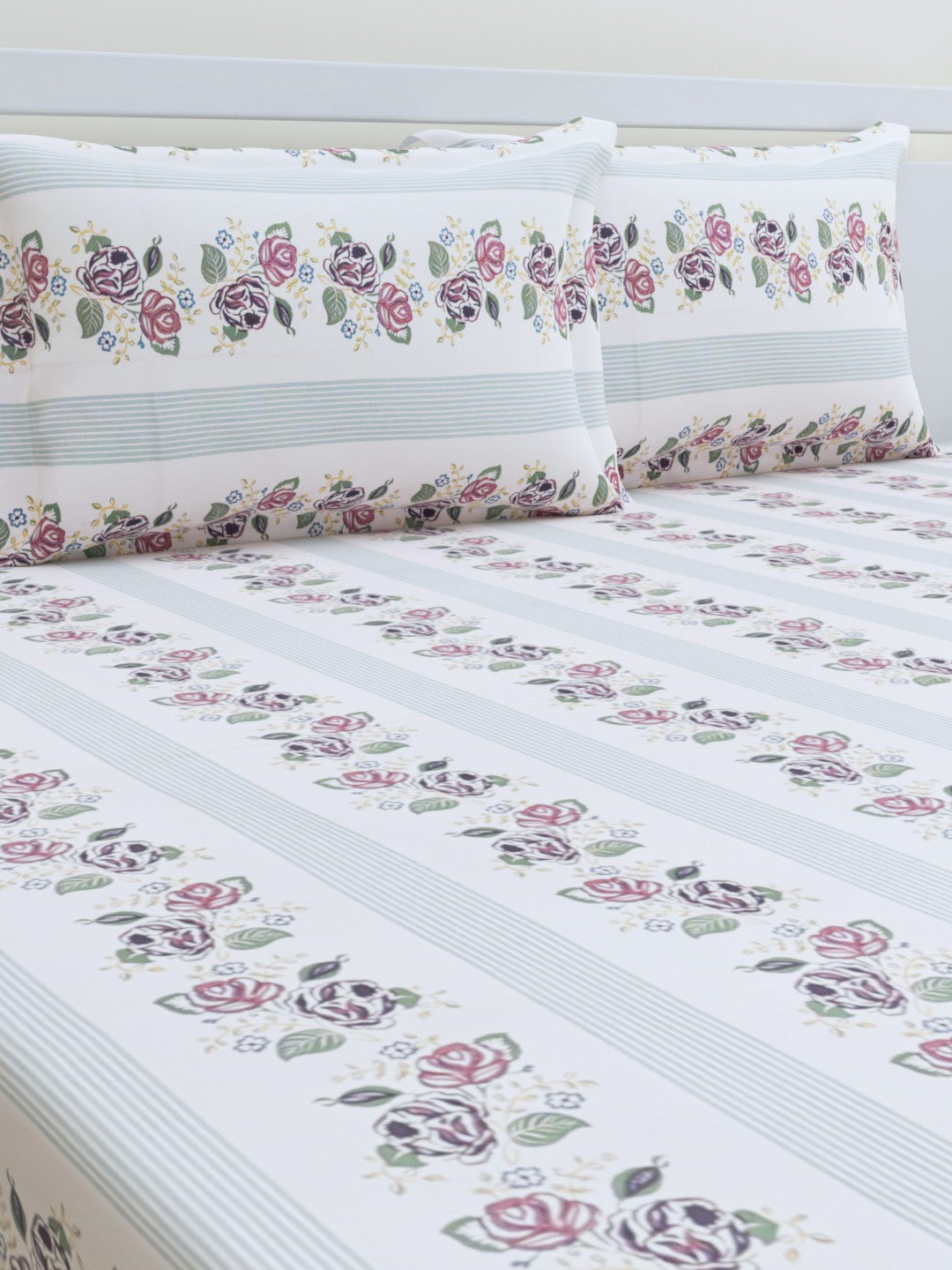Briselle 144 TC Cotton Bedsheet Set